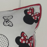 Podusia 40x40 dla dziewczynki  z imieniem i kolorową wypustką