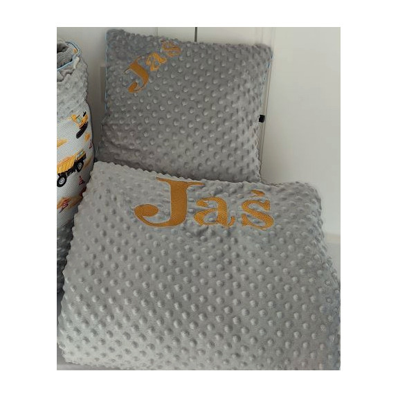 Zestaw dla chłopca z haftem - poduszka + kołdra